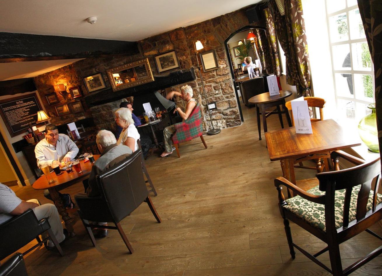 Hotel Rose And Crown à Porthcawl Extérieur photo