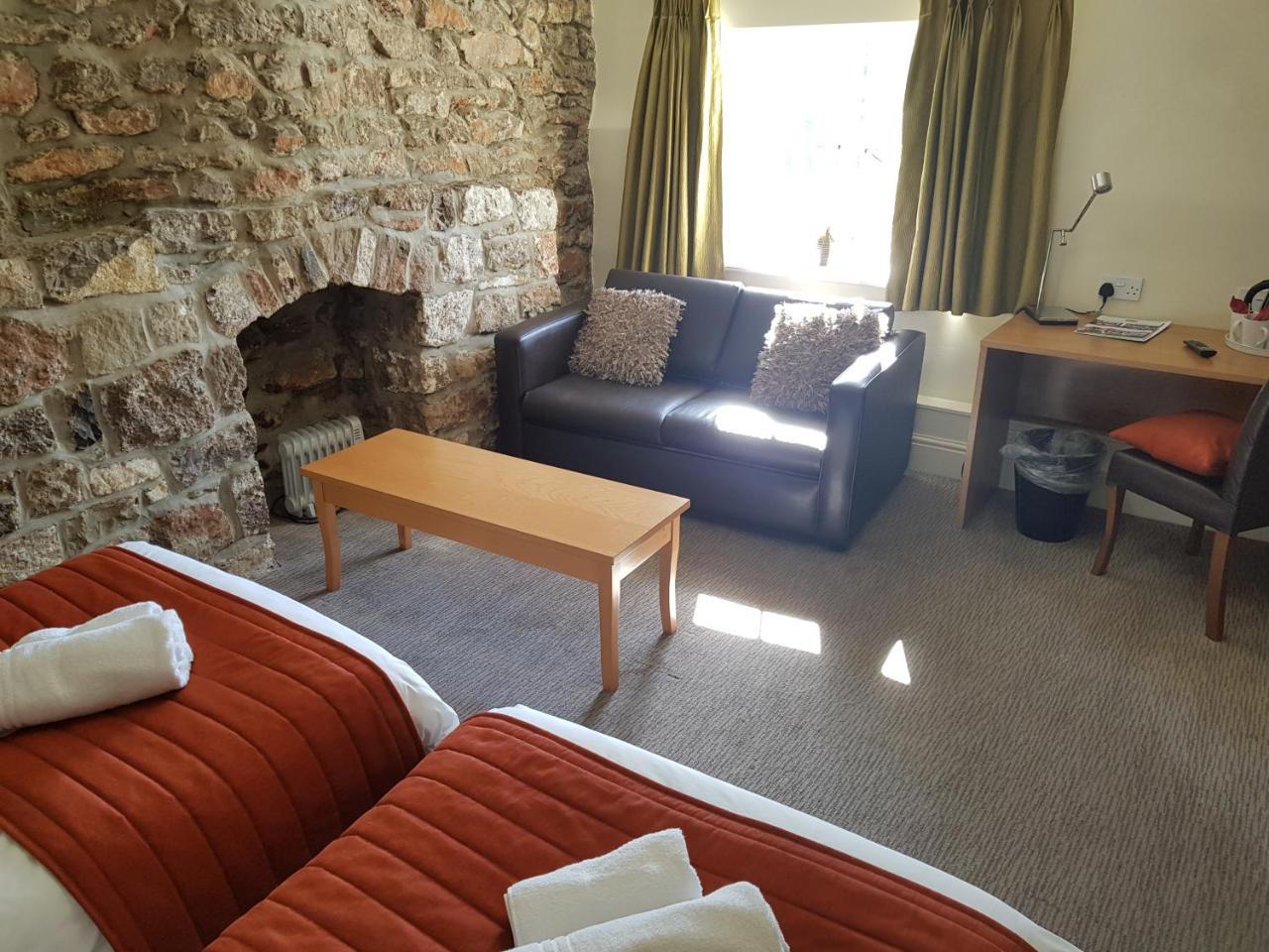 Hotel Rose And Crown à Porthcawl Extérieur photo