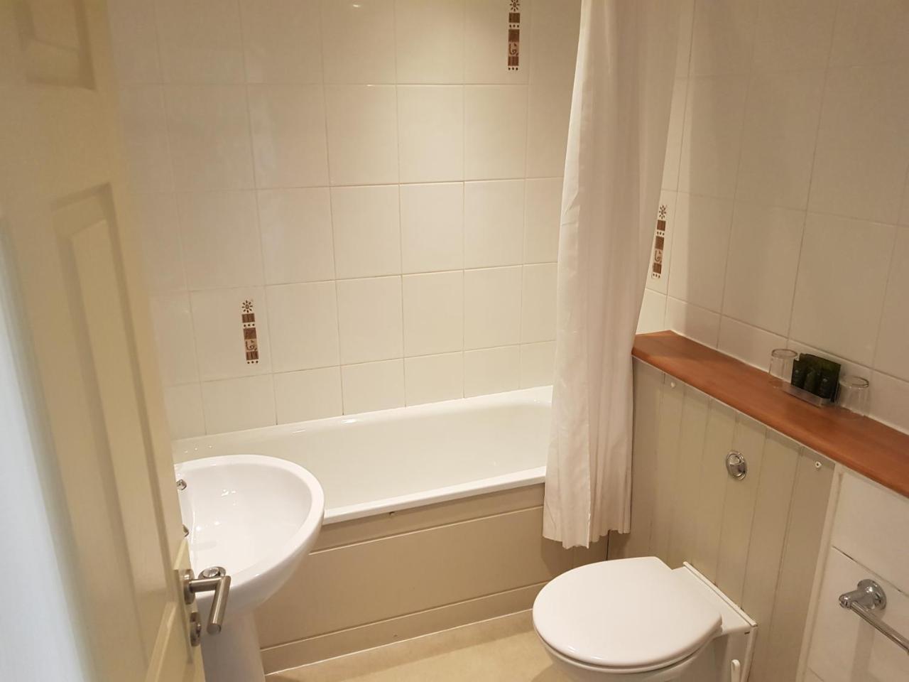 Hotel Rose And Crown à Porthcawl Extérieur photo