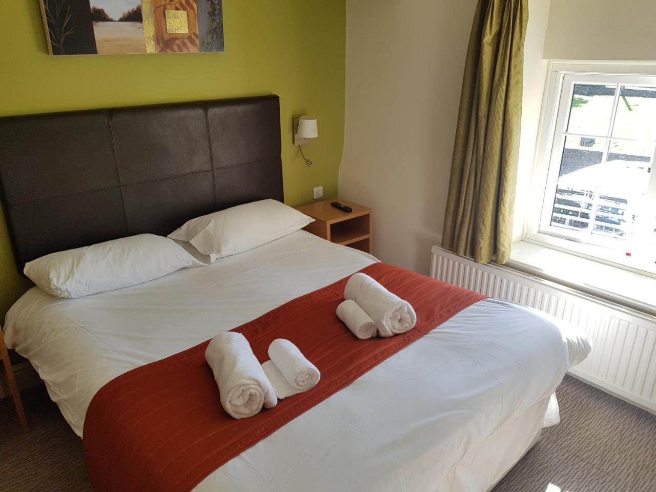 Hotel Rose And Crown à Porthcawl Extérieur photo
